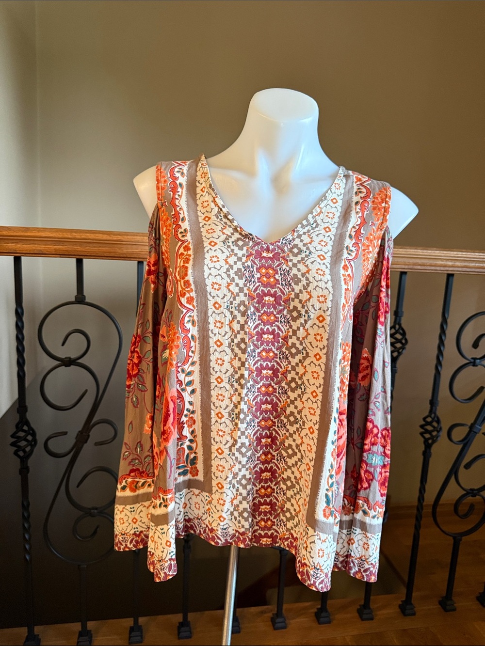 Nostalgia cold shoulder top